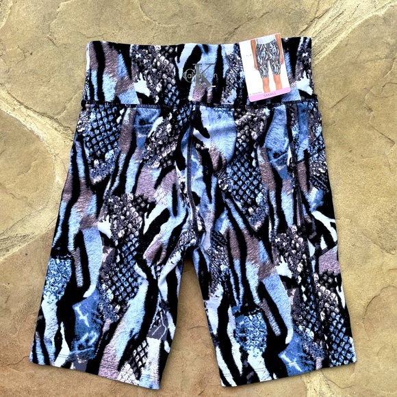 Calvin Klein, Ladies, Bike Shorts, Size S - Picture 2 of 3